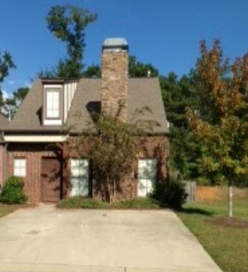 2464 Ridgemont Dr - 1